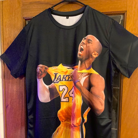Basketball Super Star Kobe Bryant T Shirt ❤️🏀 - Picture 2 of 5